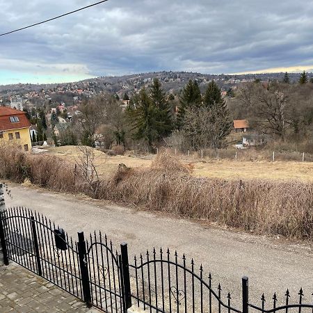 Malibu Apartman Miskolc Bagian luar foto